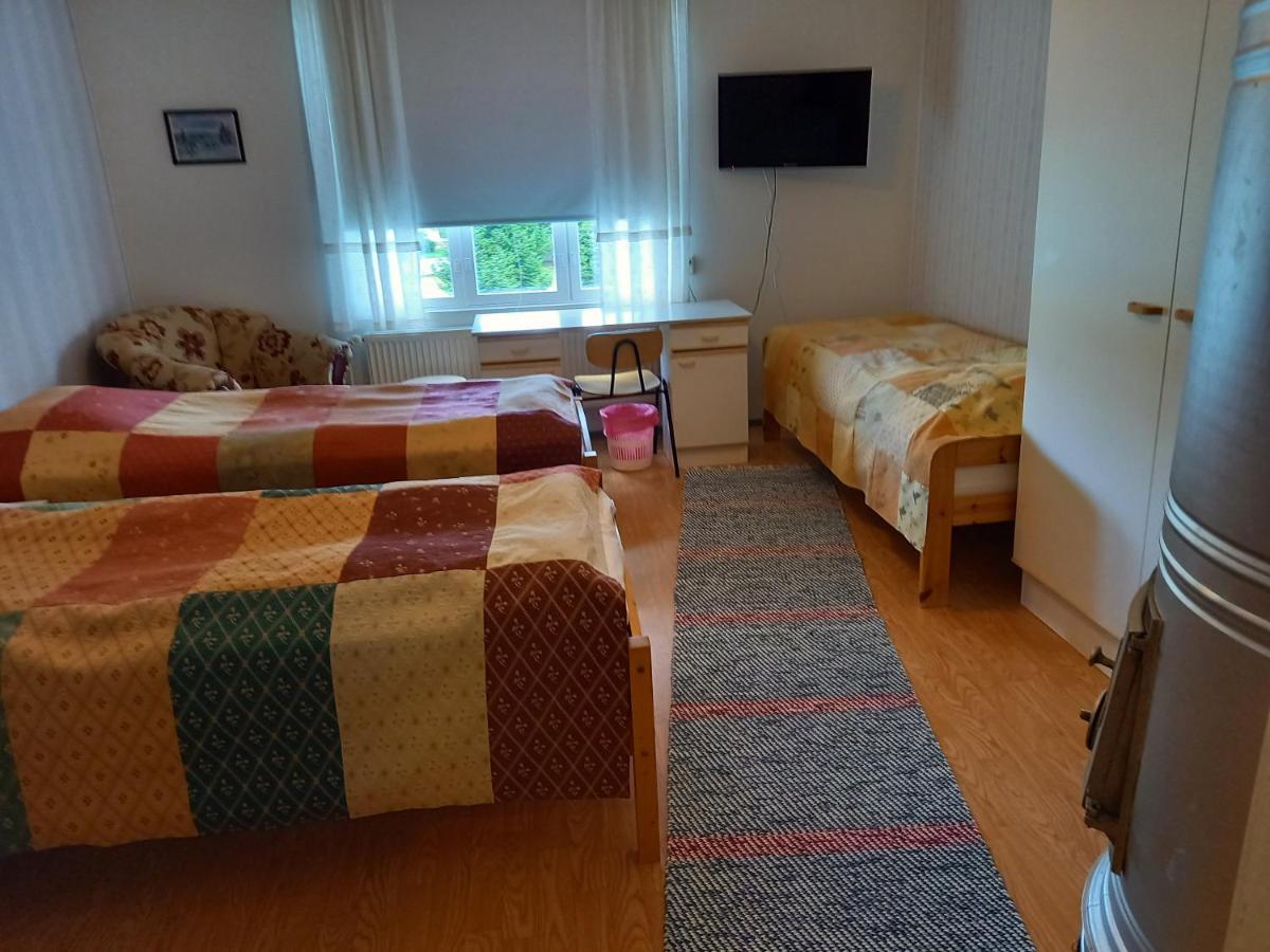 Opintola Bed & Breakfast Norinkylä Exteriör bild